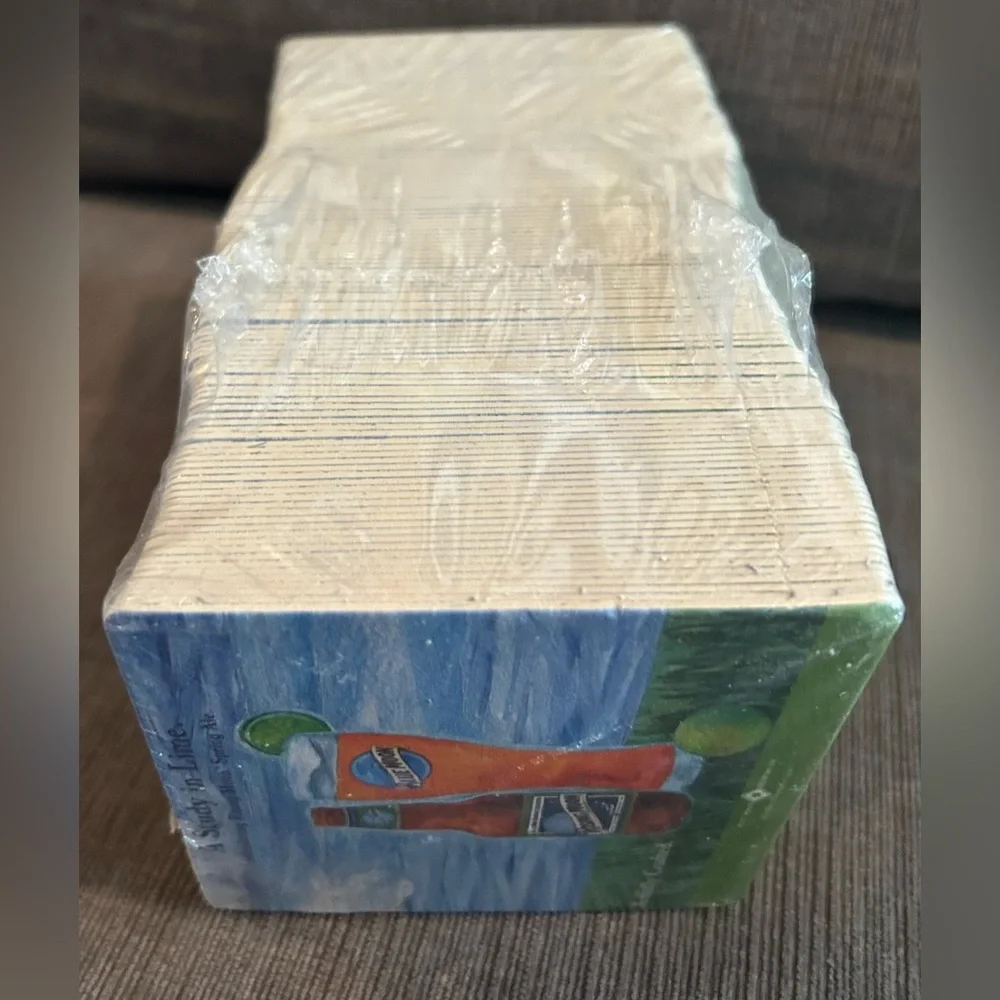 BLUE MOON Artfully Crafted Paper Beer Coasters 125ct NEW Sealed